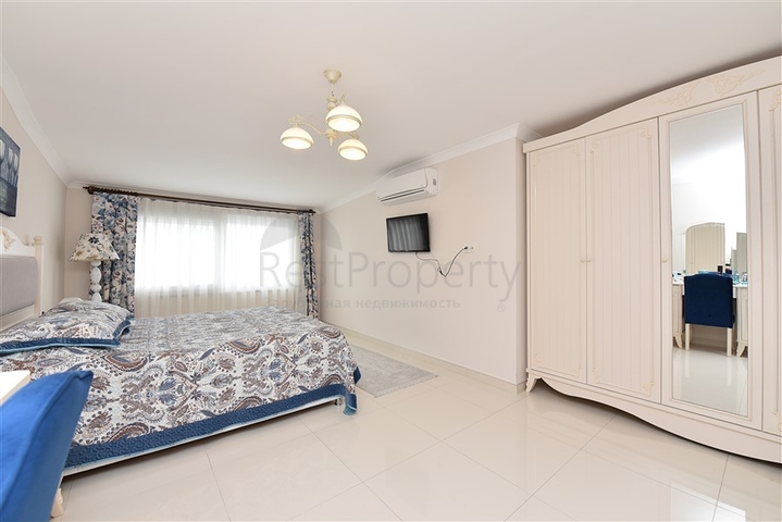 اطلالة بحر - دوبلكس فاخرة 3 غرف وصالة مفروشة - في كاستل / الانيا 