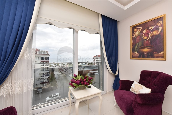 اطلالة بحر - دوبلكس فاخرة 3 غرف وصالة مفروشة - في كاستل / الانيا 