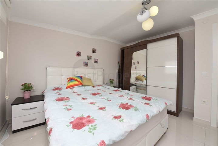 اطلالة بحر - دوبلكس فاخرة 3 غرف وصالة مفروشة - في كاستل / الانيا 