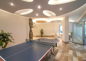 اطلالة بحر - دوبلكس فاخرة 3 غرف وصالة مفروشة - في كاستل / الانيا 