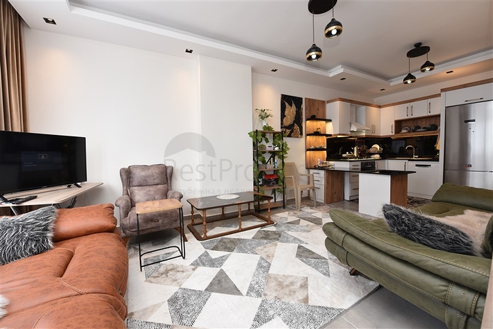 شقة غرفة وصالة مفروشة -ضمن مجمع جديد في محمودلار/ الانيا 