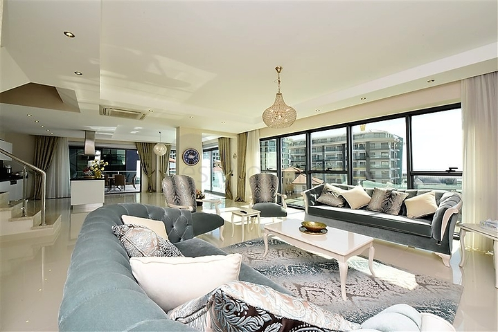 اطلالة بحر - دوبلكس فاخرة 3 غرف وصالة - ضمن مجمع بخدمات 5 نجوم - في كارجيجاك / الانيا 