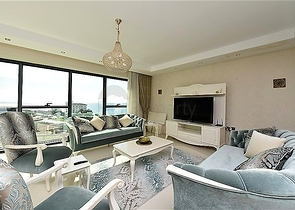 اطلالة بحر - دوبلكس فاخرة 3 غرف وصالة - ضمن مجمع بخدمات 5 نجوم - في كارجيجاك / الانيا 