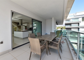 اطلالة بحر - دوبلكس فاخرة 3 غرف وصالة - ضمن مجمع بخدمات 5 نجوم - في كارجيجاك / الانيا 