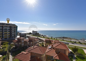 اطلالة بحر - دوبلكس فاخرة 3 غرف وصالة - ضمن مجمع بخدمات 5 نجوم - في كارجيجاك / الانيا 