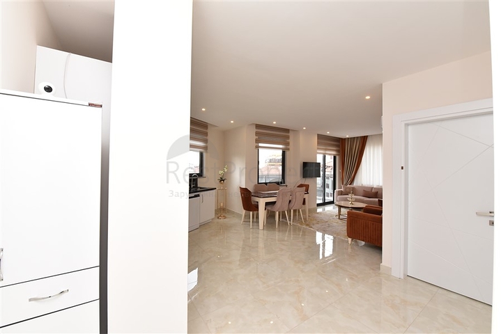 شقة غرفتين وصالة مفروشة -ضمن مجمع سكني حديث -في مركز الانيا 