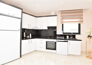 شقة غرفتين وصالة مفروشة -ضمن مجمع سكني حديث -في مركز الانيا 