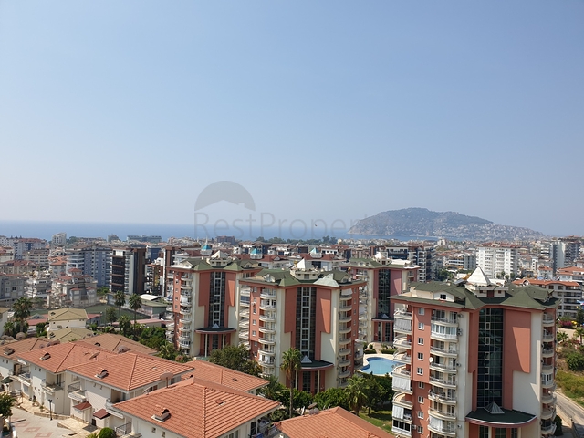 اطلالة بحر وقلعة - شقة غرفة وصالة واسعة -ضمن مجمع سكني في جيكجلي / الانيا 