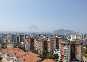 اطلالة بحر وقلعة - شقة غرفة وصالة واسعة -ضمن مجمع سكني في جيكجلي / الانيا 