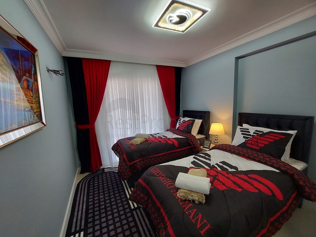 قريبة من البحر والخدمات - شقة غرفتين وصالة في محمودلار / الانيا 