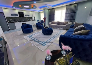 قريبة من البحر والخدمات - شقة غرفتين وصالة في محمودلار / الانيا 