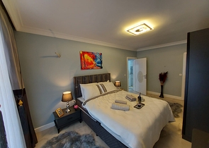 قريبة من البحر والخدمات - شقة غرفتين وصالة في محمودلار / الانيا 