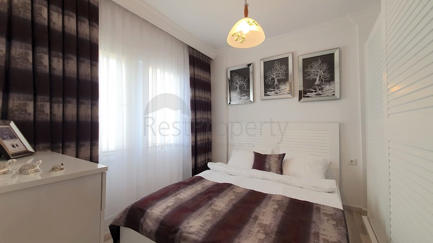 شقة صف اول على البحر - تصميم غرفتين وصالة مفروشة -في محمودلار / الانيا 