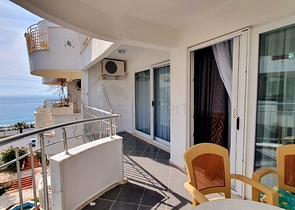 شقة صف اول على البحر - تصميم غرفتين وصالة مفروشة -في محمودلار / الانيا 