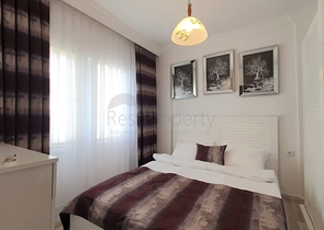 شقة صف اول على البحر - تصميم غرفتين وصالة مفروشة -في محمودلار / الانيا 