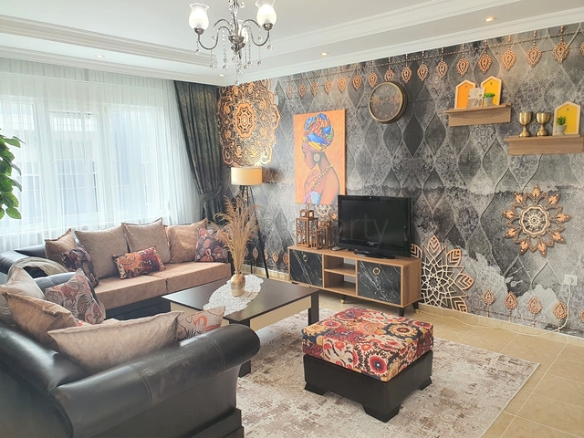 شقة غرفتين وصالة مفروشة - ضمن مجمع سكني في توسمور / الانيا 