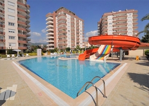 شقة غرفتين وصالة مفروشة - ضمن مجمع سكني في توسمور / الانيا 