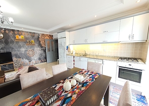 شقة غرفتين وصالة مفروشة - ضمن مجمع سكني في توسمور / الانيا 