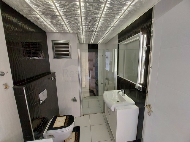 اطلالة بحر -شقة غرفة وصالة مفروشة -في محمودلار/ الانيا 