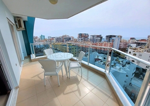 اطلالة بحر -شقة غرفة وصالة مفروشة -في محمودلار/ الانيا 