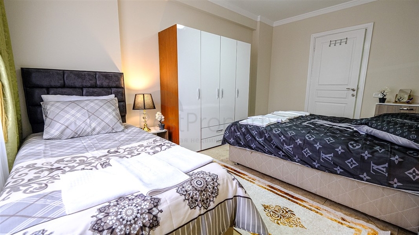 ضمن مجمع انيق - شقة غرفة وصالة واسعة 80 متر - في جيكجلي / الانيا 