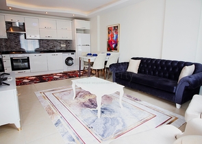 شقة غرفة وصالة مفروشة - في محمودلار / الانيا 