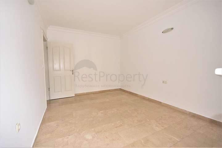 اطلالة بحر - شقة غرفتين وصالة مفروشة - في محمودلار / الانيا