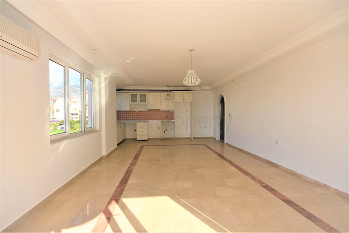 اطلالة بحر - شقة غرفتين وصالة مفروشة - في محمودلار / الانيا