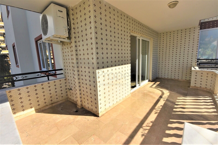 اطلالة بحر - شقة غرفتين وصالة مفروشة - في محمودلار / الانيا