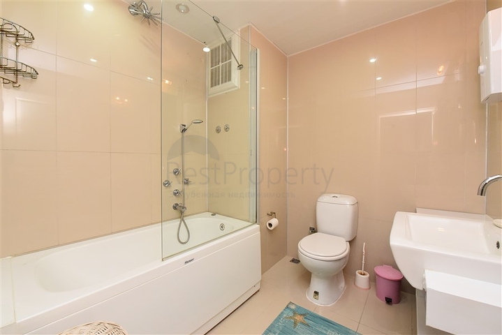 تبعد عن شاطئ كليوباترا 100 متر فقط - شقة مفروشة غرفة وصالة ضمن مجمع سكني في مركز الانيا