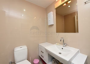 تبعد عن شاطئ كليوباترا 100 متر فقط - شقة مفروشة غرفة وصالة ضمن مجمع سكني في مركز الانيا