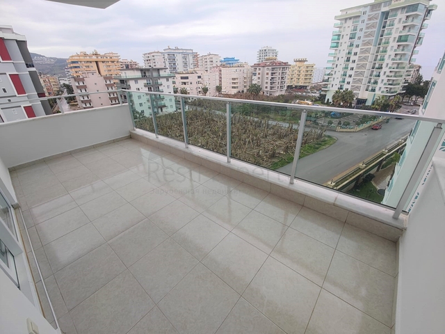 شقة غرفة وصالة مفروشة - ضمن مجمع سكني في محمودلار / الانيا 