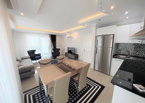 شقة غرفة وصالة مفروشة - ضمن مجمع سكني في محمودلار / الانيا 