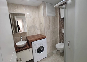 شقة غرفة وصالة مفروشة - ضمن مجمع سكني في محمودلار / الانيا 