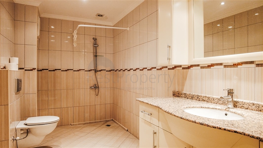 اطلالة جبلية -شقة غرفتين وصالة مفروشة -ضمن مجمع سكني في محمودلار / الانيا 