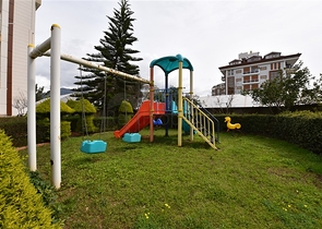 شقة غرفة وصالة مفروشة - ضمن مجمع سكني في كاستل / الانيا 