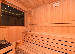 شقة غرفة وصالة مفروشة - ضمن مجمع سكني في كاستل / الانيا 