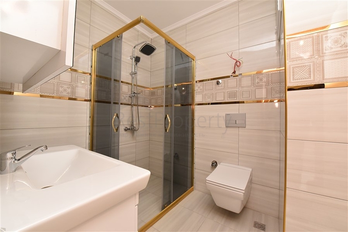 شقة عائلية -3 غرف وصالة مع مطبخ منفصل -في اوبا / الانيا 