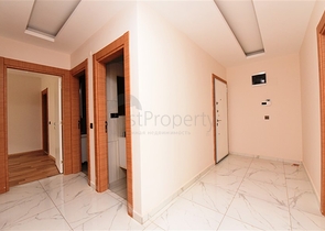 شقة عائلية -3 غرف وصالة مع مطبخ منفصل -في اوبا / الانيا 