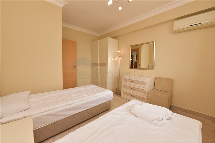 اطلالة بحر - شقة غرفتين وصالة مفروشة -ضمن مجمع 5 نجوم - في كارجيجاك / الانيا 