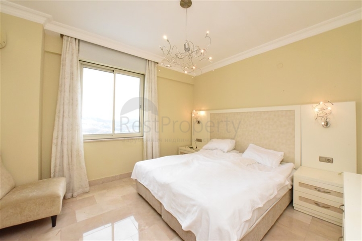 اطلالة بحر - شقة غرفتين وصالة مفروشة -ضمن مجمع 5 نجوم - في كارجيجاك / الانيا 