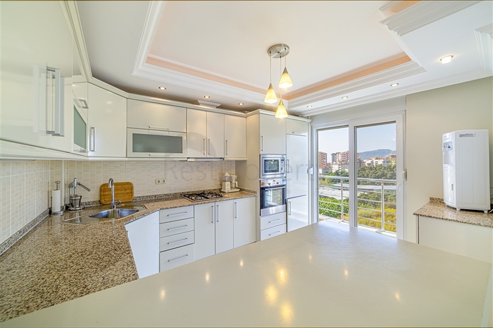 اطلالة مفتوحة - دوبلكس 3 غرف وصالة ضمن منطقة هادئة في جيكجلي / الانيا