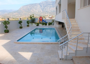 اطلالة مفتوحة -دوبلكس غرفتين وصالة ضمن مجمع سكني في محمودلار/ الانيا 