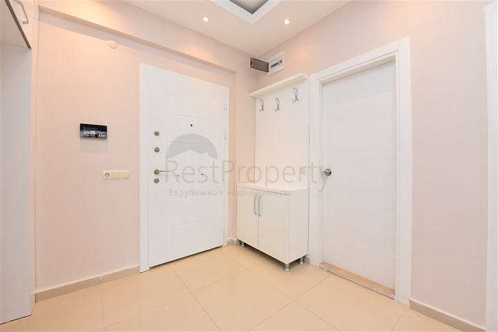 شقة غرفة وصالة في مركز الانيا - قريبة من شاطئ كليوباترا 