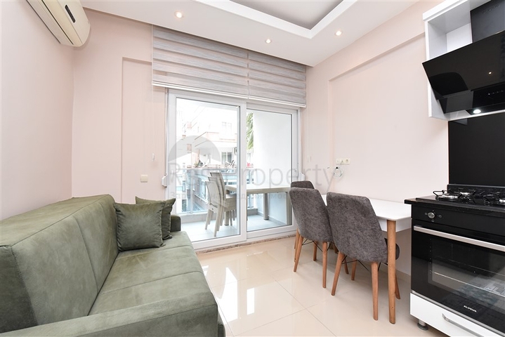 شقة غرفة وصالة في مركز الانيا - قريبة من شاطئ كليوباترا 