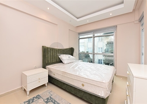 شقة غرفة وصالة في مركز الانيا - قريبة من شاطئ كليوباترا 