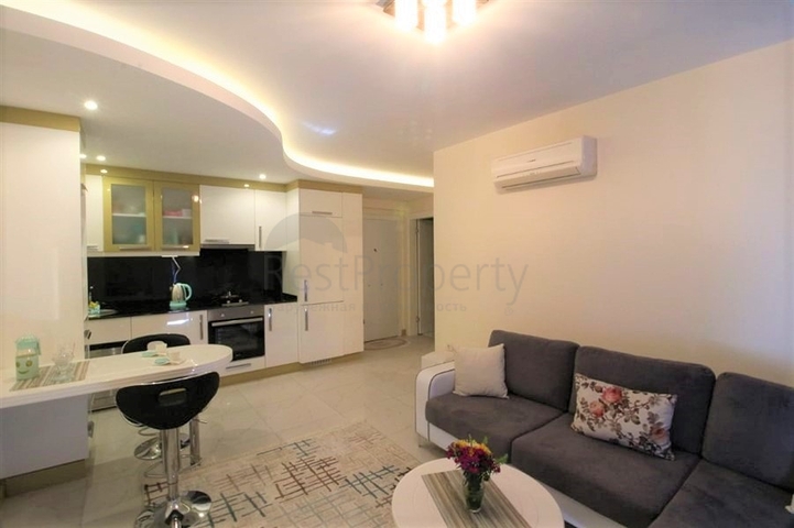 مجمع بخدمات فندقية - شقة غرفة وصالة مفروشة -في مركز مدينة الانيا 