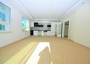 شقة على النهر في الانيا - غرفتين وصالة ضمن مجمع سكني في كاستل / الانيا 