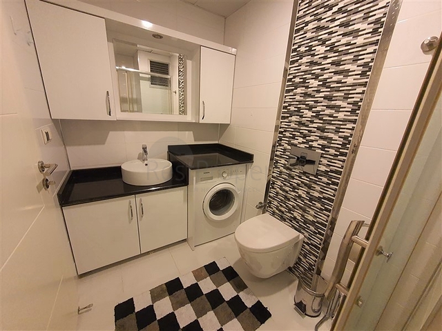 شقة غرفة وصالة مفروشة -ضمن مجمع انيق - في اوبا / الانيا 