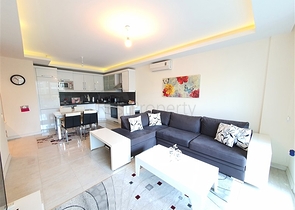 شقة غرفة وصالة مفروشة -ضمن مجمع انيق - في اوبا / الانيا 